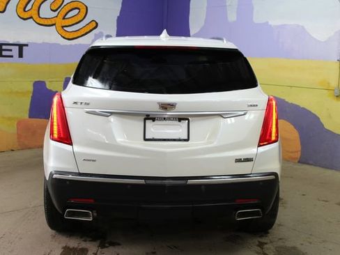 Used 2019 Cadillac XT5 Luxury w/ Trailering Package AWD/4WD image 4