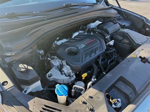 Used 2020 Hyundai Santa Fe Limited image 26