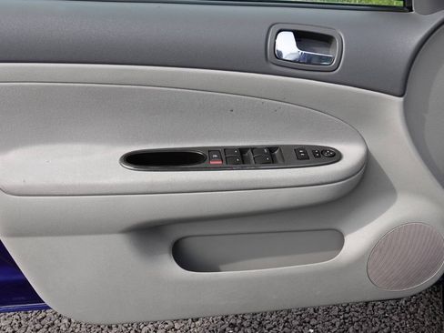 Used 2007 Chevrolet Cobalt LT FWD image 75