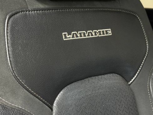 Used 2020 RAM 1500 Laramie w/ Sport Appearance Package AWD/4WD image 34
