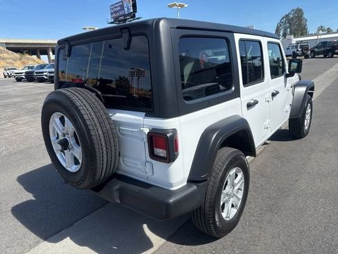 Used 2022 Jeep Wrangler Unlimited Sport AWD/4WD image 6