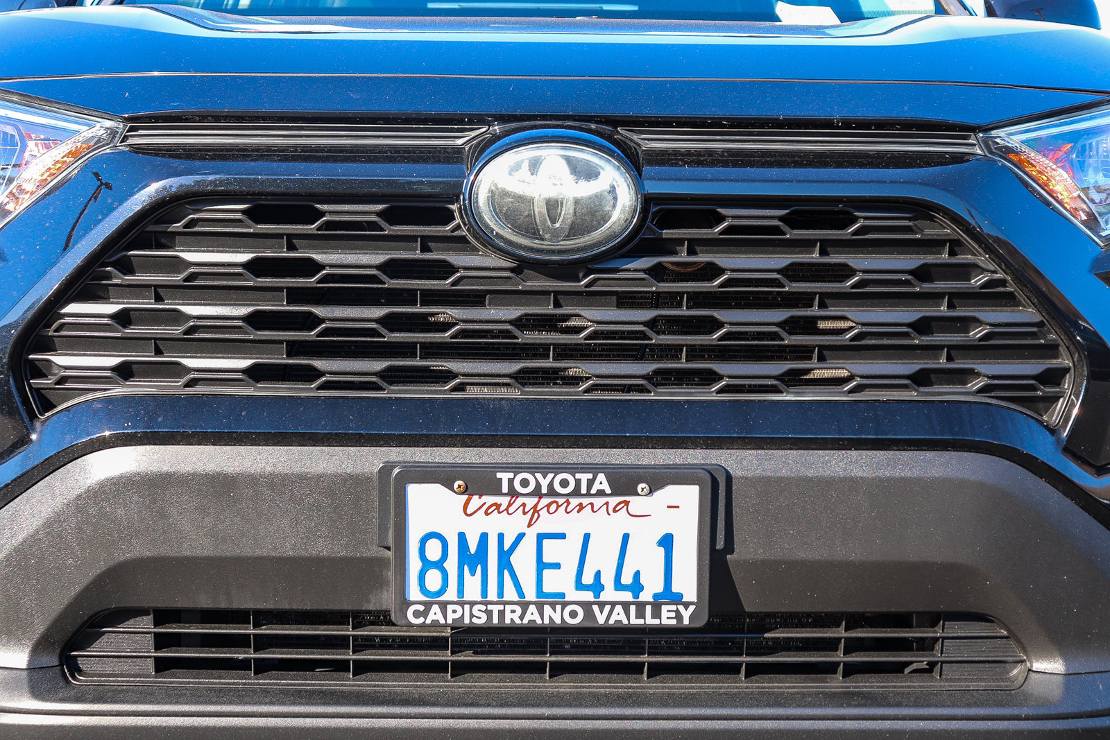 Certified 2019 Toyota RAV4 XLE Premium w/ Carpet Mat Package FWD image 6