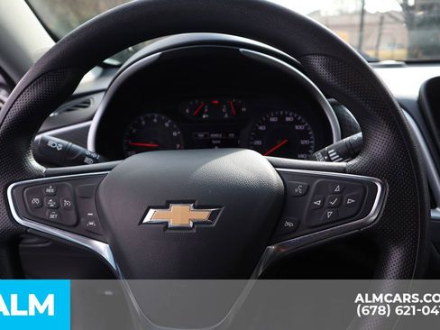 Used 2024 Chevrolet Malibu LT image 27