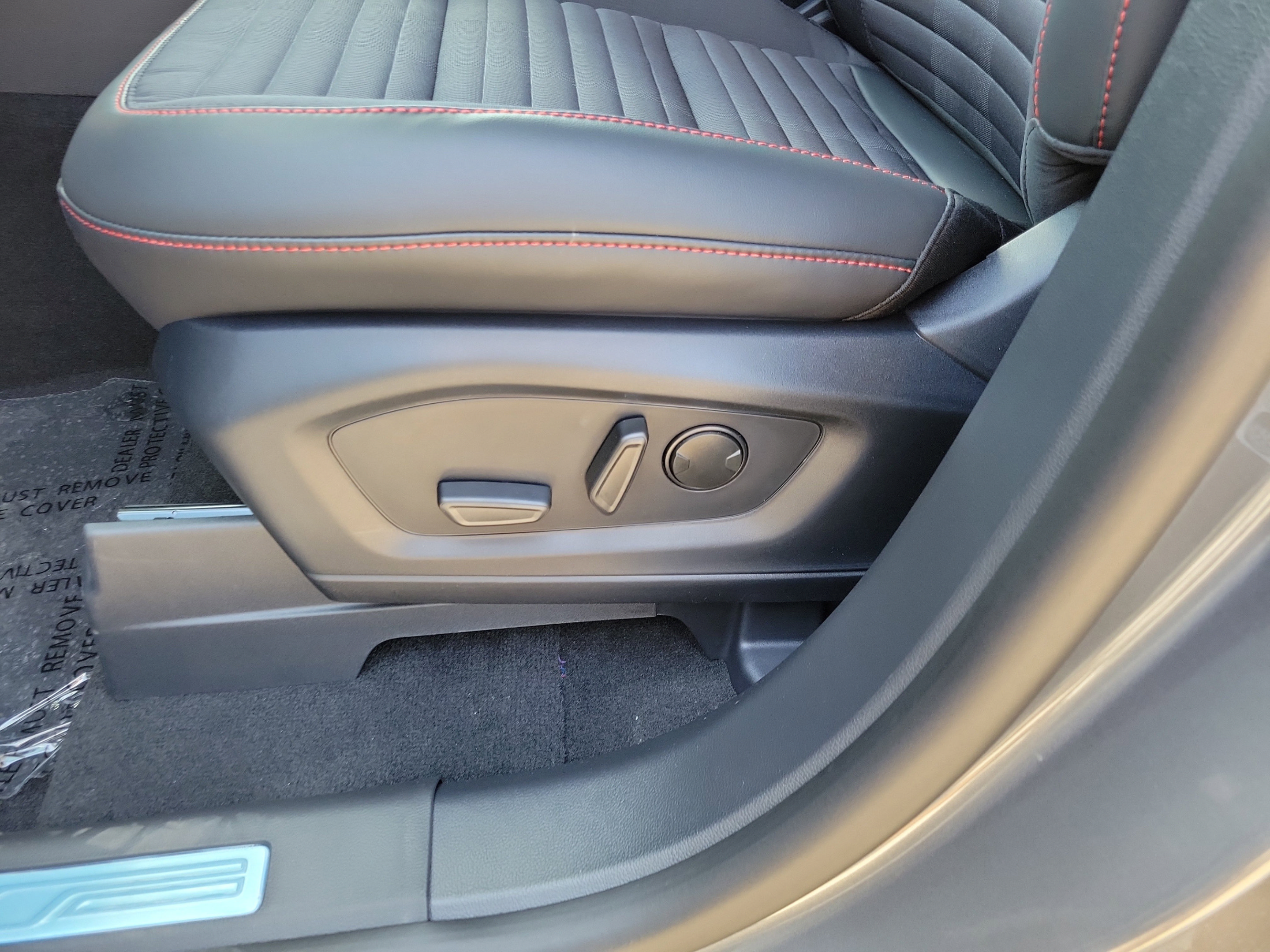 New 2026 Ford Explorer ST-Line RWD image 9
