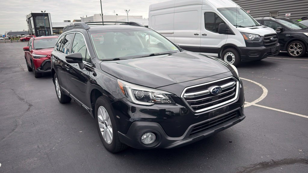 Used 2019 Subaru Outback 2.5i Premium AWD/4WD image 4