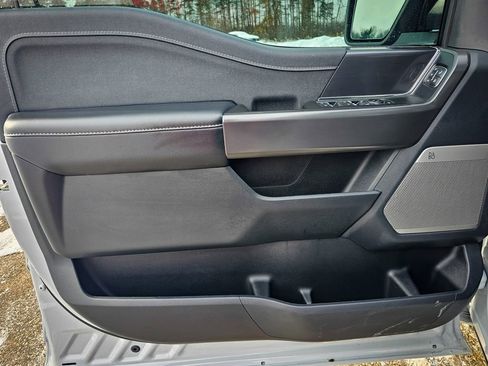 Used 2025 Ford F150 Lariat w/ Equipment Group 501A Mid image 10