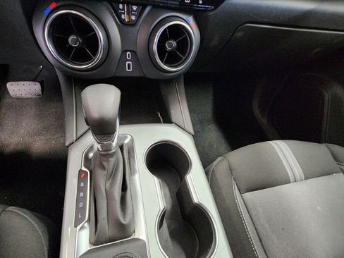 Used 2025 Chevrolet Blazer LT FWD image 15