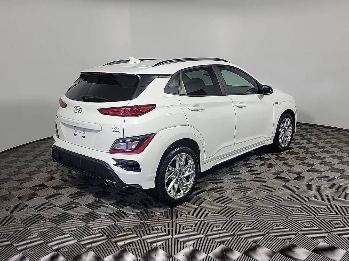 Used 2022 Hyundai Kona N Line w/ Cargo Package AWD/4WD image 4