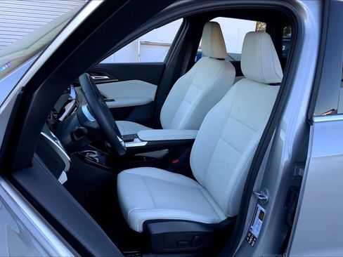 Used 2026 BMW X1 xDrive28i w/ Technology Package image 7