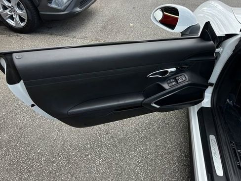 Used 2014 Porsche 911 Carrera RWD image 20
