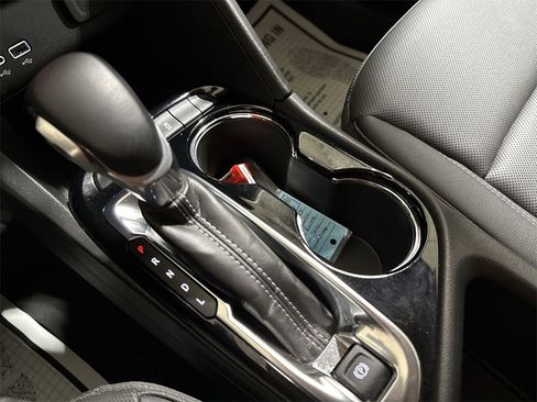 Used 2024 Buick Encore GX Sport Touring image 16