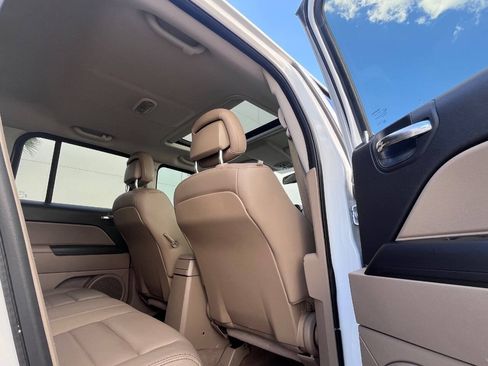 Used 2015 Jeep Patriot High Altitude AWD/4WD image 36