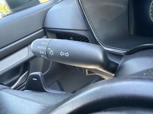 Used 2025 Honda CR-V Sport image 13