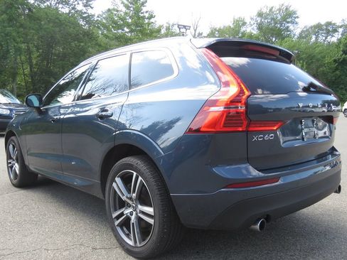 Used 2020 Volvo XC60 T8 Momentum AWD/4WD image 7