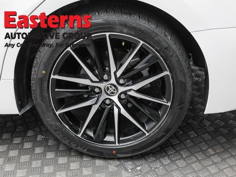 Used 2024 Toyota Camry SE FWD image 8