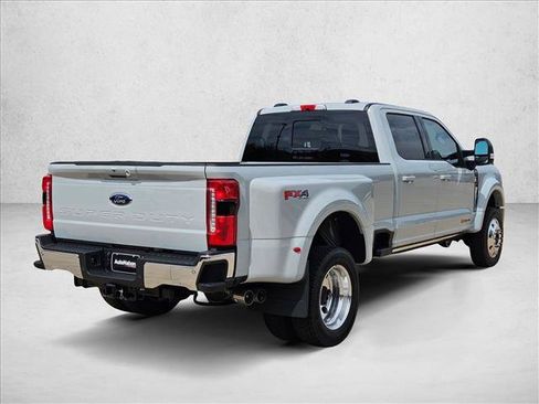 New 2026 Ford F450 Lariat w/ Lariat Ultimate Package AWD/4WD image 2