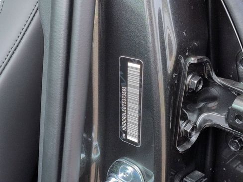 New 2026 Kia Niro EX FWD image 35
