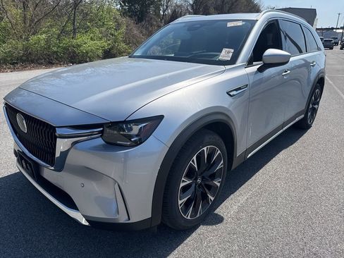 Used 2024 MAZDA CX-90 Plug-In Hybrid w/ Premium Pkg image 7