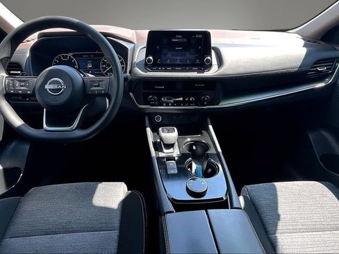 Certified 2023 Nissan Rogue SV AWD/4WD image 7