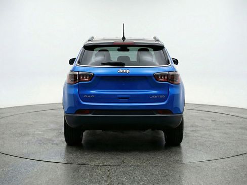 Used 2025 Jeep Compass Limited AWD/4WD image 7