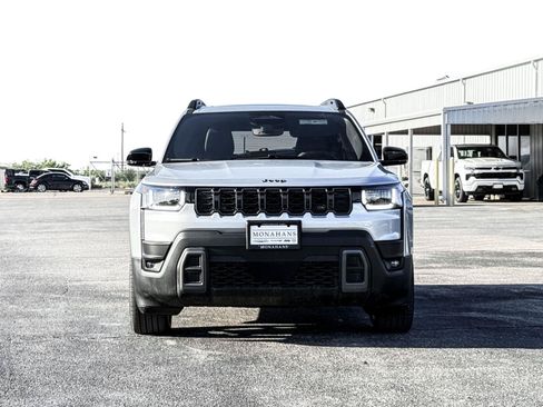 New 2026 Jeep Cherokee Limited AWD/4WD image 3