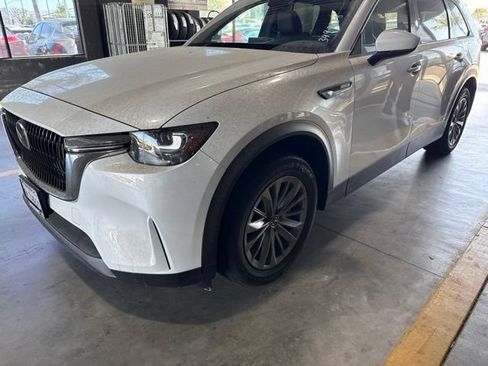 Used 2024 MAZDA CX-90 Plug-In Hybrid w/ Preferred AWD/4WD image 2