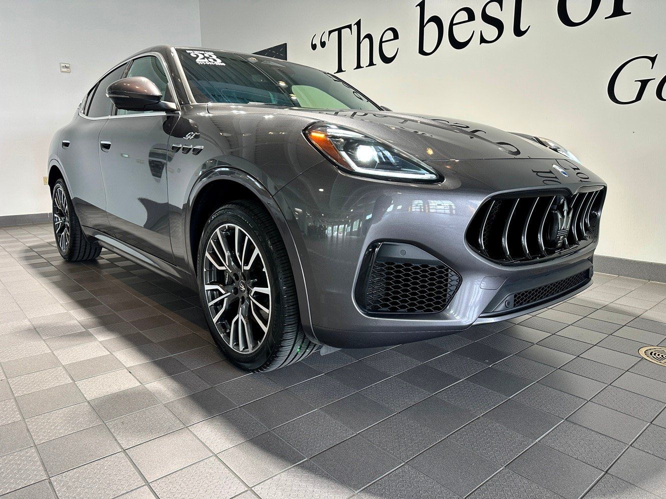 Used 2023 Maserati Grecale GT AWD/4WD image 1