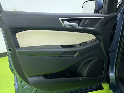 Used 2018 Ford Edge SEL w/ Equipment Group 201A image 16