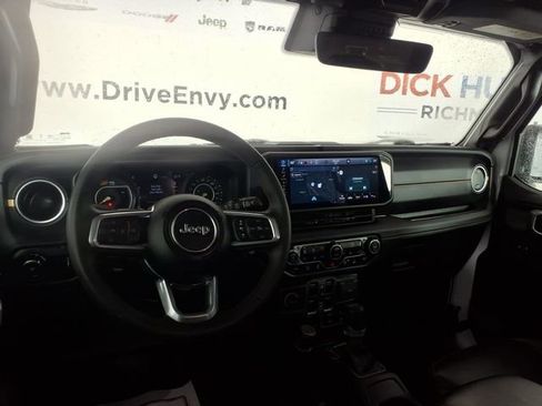 Used 2024 Jeep Wrangler Sahara w/ Dual Top Group image 10