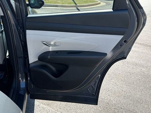 New 2026 Hyundai Tucson SEL FWD image 18