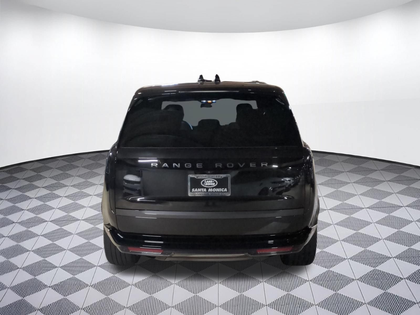New 2026 Land Rover Range Rover SE AWD/4WD image 4