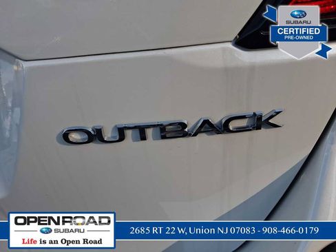 Certified 2025 Subaru Outback Premium AWD/4WD image 9