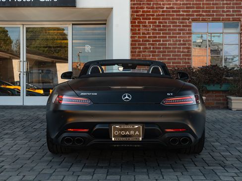 Used 2021 Mercedes-Benz AMG GT Roadster w/ AMG Stealth Edition image 41