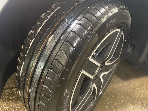 New 2026 Mercedes-Benz GLC 300 4MATIC image 24