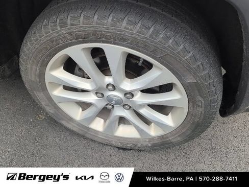 Used 2017 Jeep Grand Cherokee Limited w/ Luxury Group II AWD/4WD image 5