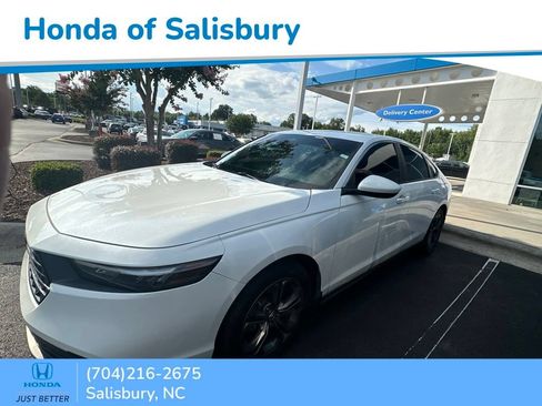 Used 2023 Honda Accord LX image 1