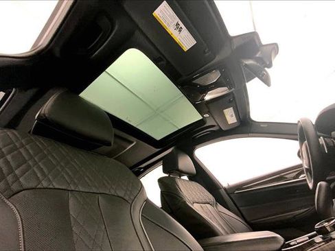Used 2019 BMW 540i xDrive w/ M Sport Package image 26