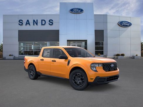 New 2026 Ford Maverick XLT image 7