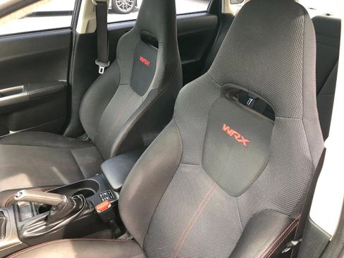 Used 2011 Subaru Impreza WRX Premium image 16