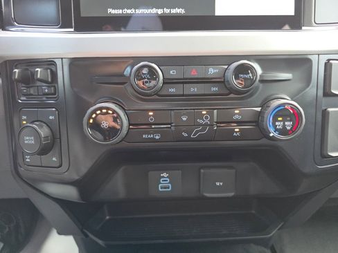 Used 2025 Ford F350 XL w/ STX Appearance Package AWD/4WD image 34