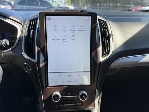 Used 2021 Ford Edge SEL image 14