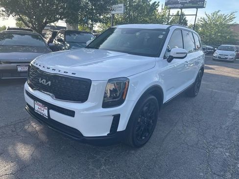 Used 2022 Kia Telluride EX w/ EX Premium Package AWD/4WD image 1