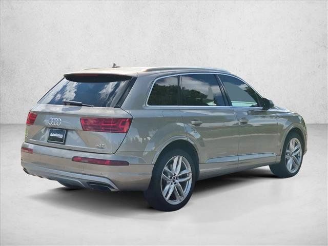 Used 2017 Audi Q7 3.0T Prestige AWD/4WD image 5