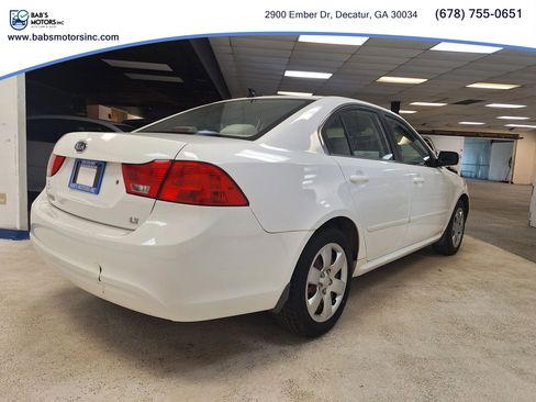 Used 2009 Kia Optima LX image 9