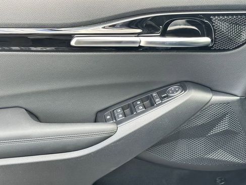New 2026 Kia Seltos S FWD image 11