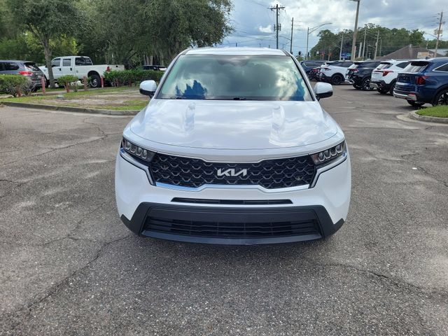 Used 2023 Kia Sorento LX FWD image 5
