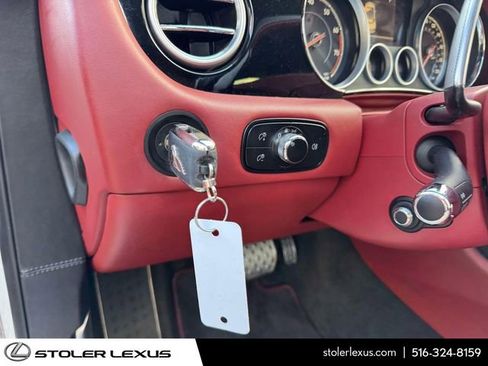Used 2016 Bentley Continental GT image 16