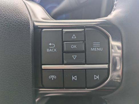 Used 2025 Ford F350 Platinum w/ FX4 Off-Road Package AWD/4WD image 26