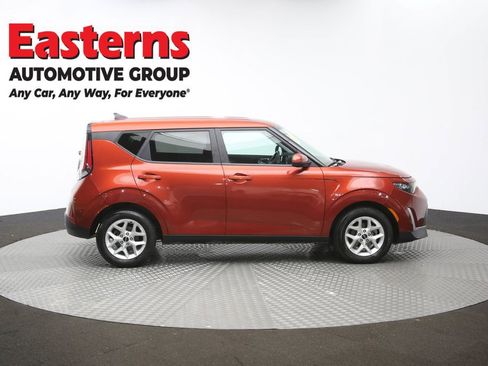 Used 2023 Kia Soul LX w/ Option Group 015 FWD image 45