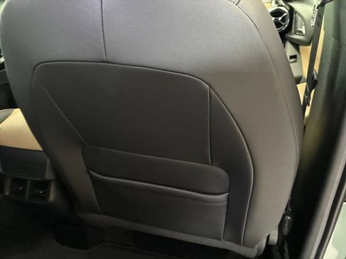 Used 2025 Chevrolet Equinox ACTIV w/ Safety and Technology Package AWD/4WD image 35